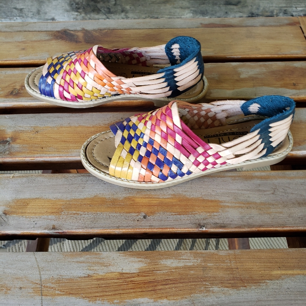 Ladies Sandals - Picture 3 of 4